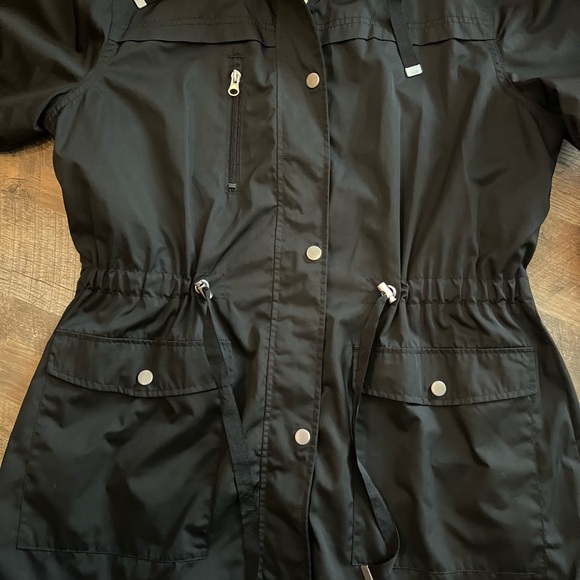 Time and Tru Black Jacket with Blue Camouflage Interior - Picture 8 of 13